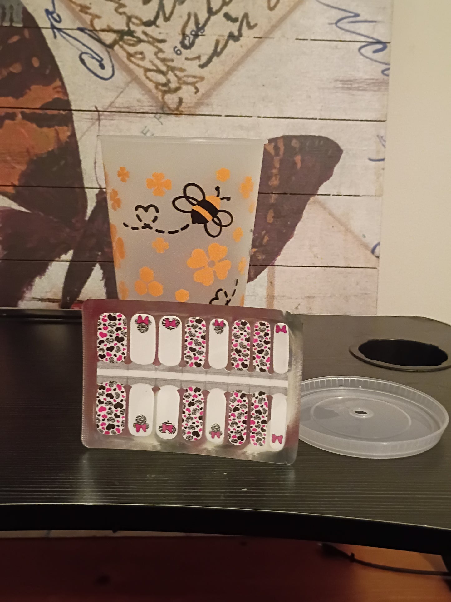 Nail and Cup Combo